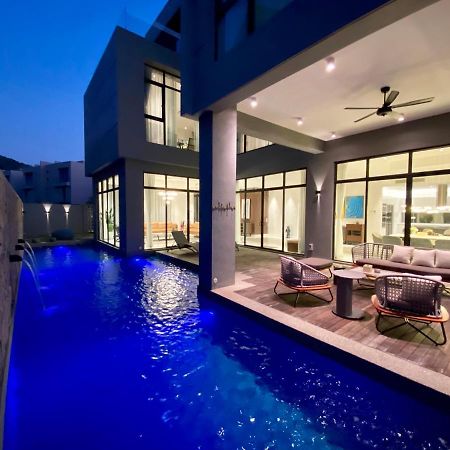 Molly Luxury Private Pool Bungalow茉莉的家豪华私人泳池别墅 Pantai Cenang  Eksteriør billede
