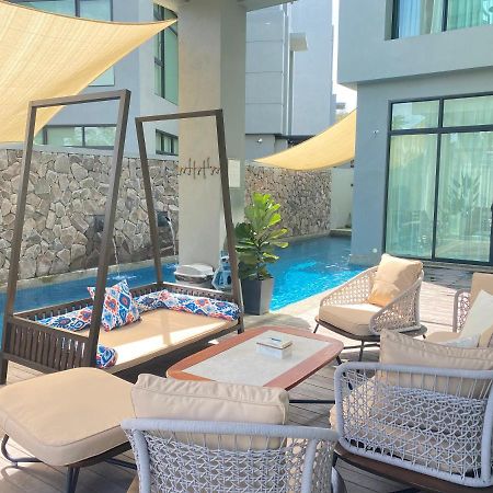 Molly Luxury Private Pool Bungalow茉莉的家豪华私人泳池别墅 Pantai Cenang  Eksteriør billede